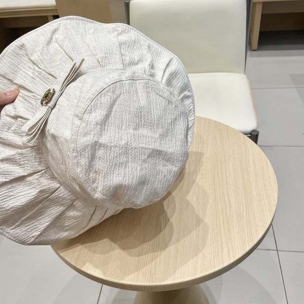 C*hanel  Hats Top XX20250411-24