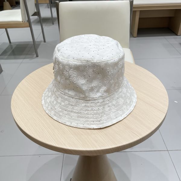 C*hanel  Hats Top XX20250411-27