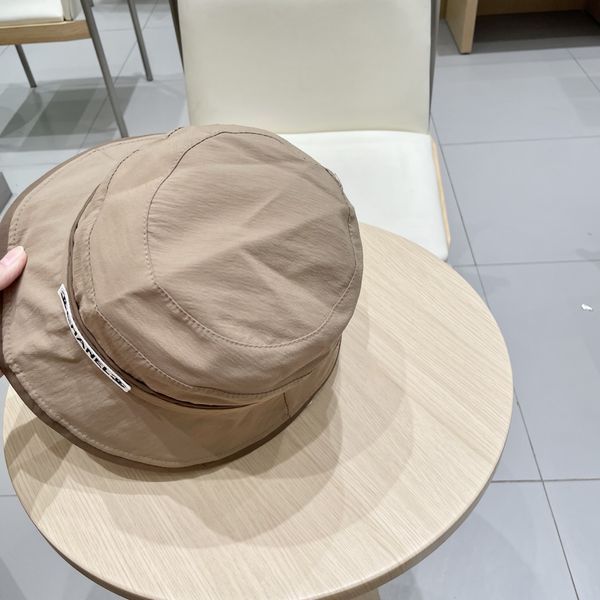 C*hanel  Hats Top XX20250411-29