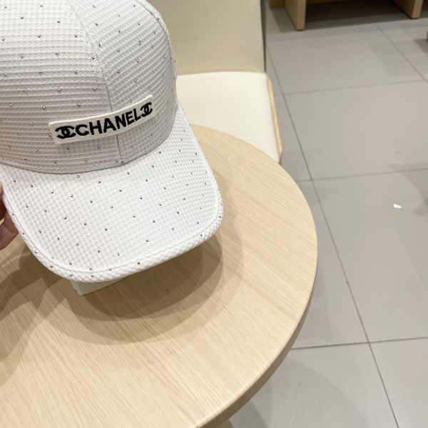 C*hanel  Hats Top XX20250411-30