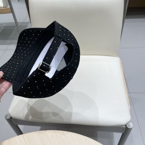 C*hanel  Hats Top XX20250411-30