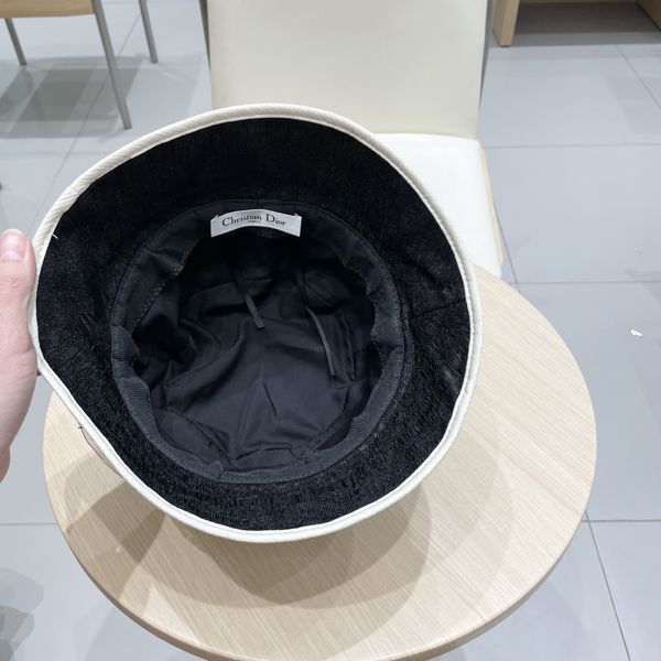 D*ior Hats Top XX250410-31