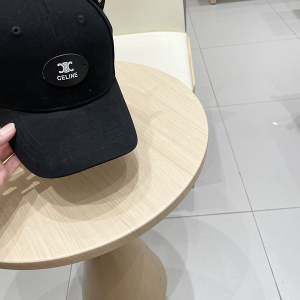 C*eline  Hats Top XX20250411-32