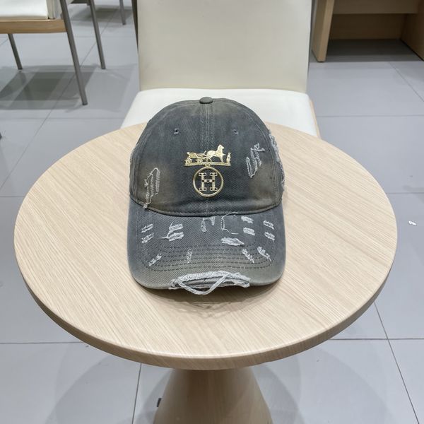 H*ermes  Hats Top XX20250411-35