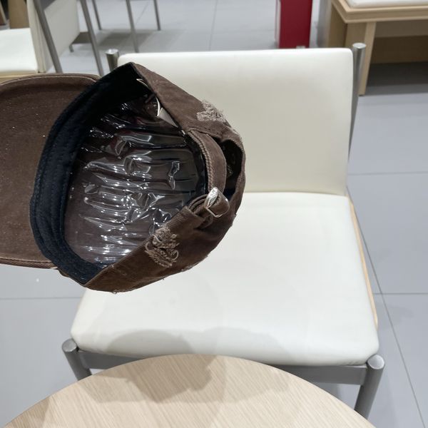 H*ermes  Hats Top XX20250411-35