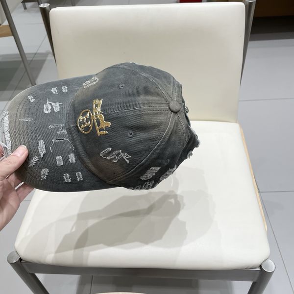 H*ermes  Hats Top XX20250411-35