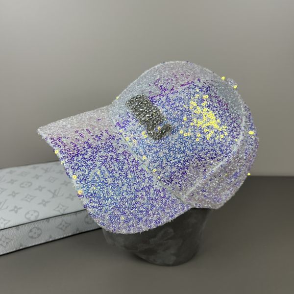 M*iuMiu  Hats Top XX20250411-40