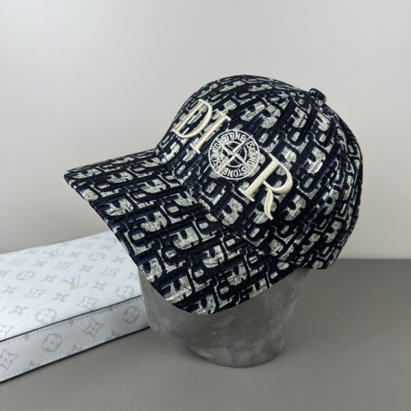 D*ior Hats Top XX250410-42