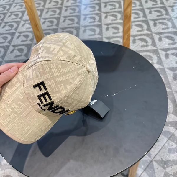 F*endi  Hats Top XX250410-50