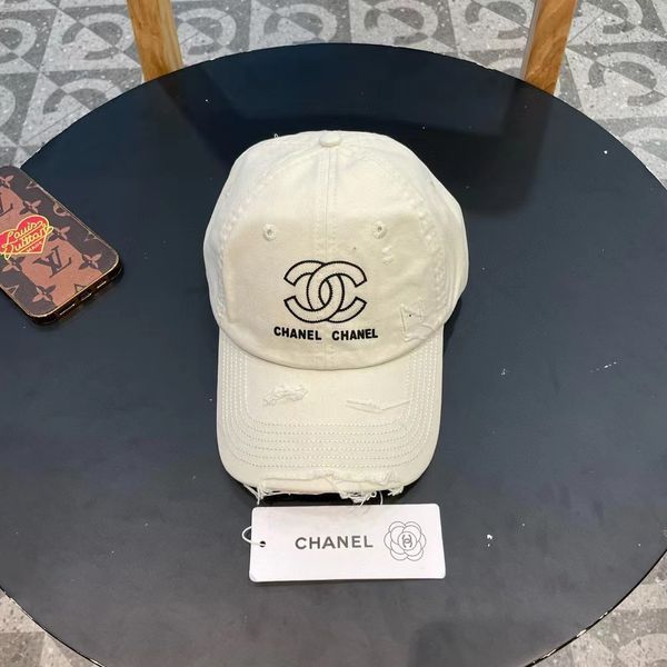 C*hanel  Hats Top XX20250411-52