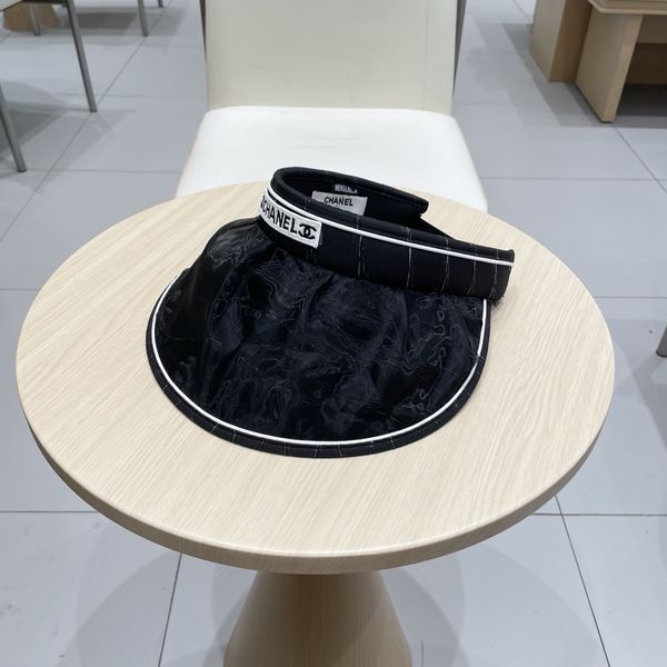 C*hanel  Hats Top XX20250411-57