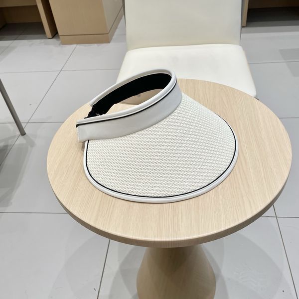 L*ouis V*uitton  Hats Top XX20250411-58