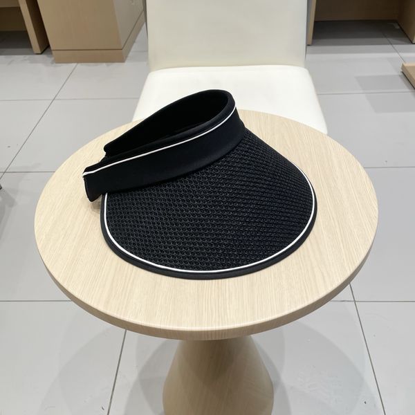 L*ouis V*uitton  Hats Top XX20250411-58