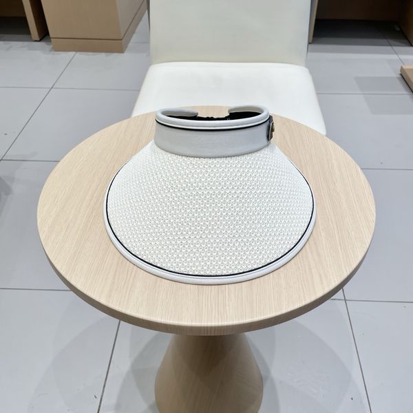 L*ouis V*uitton  Hats Top XX20250411-58