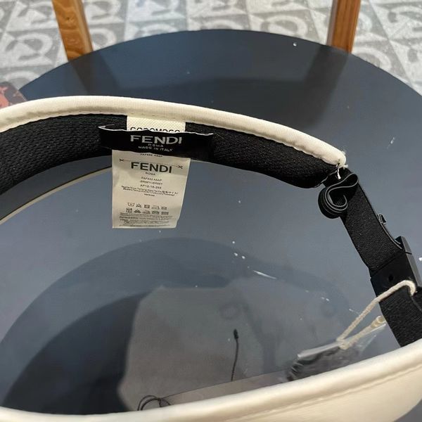 F*endi  Hats Top XX250411-71