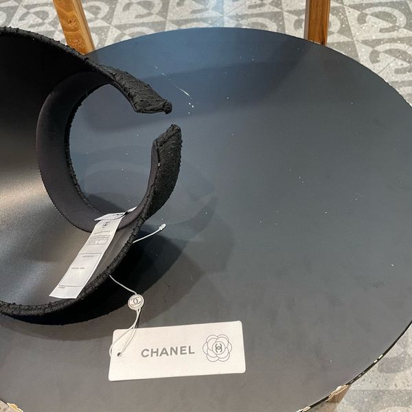 C*hanel  Hats Top XX20250411-80