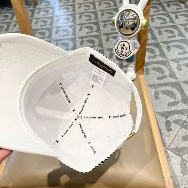 L*ouis V*uitton Hats Top XX250412-10