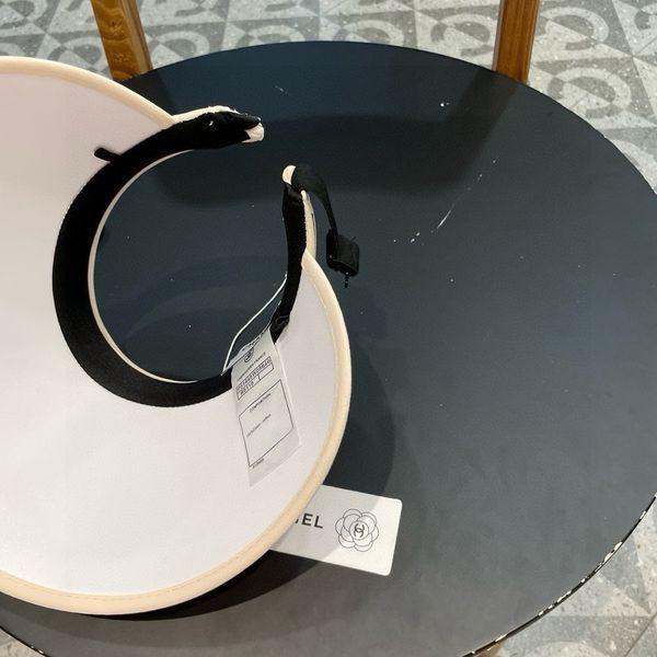 C*hanel  Hats Top XX20250413-7