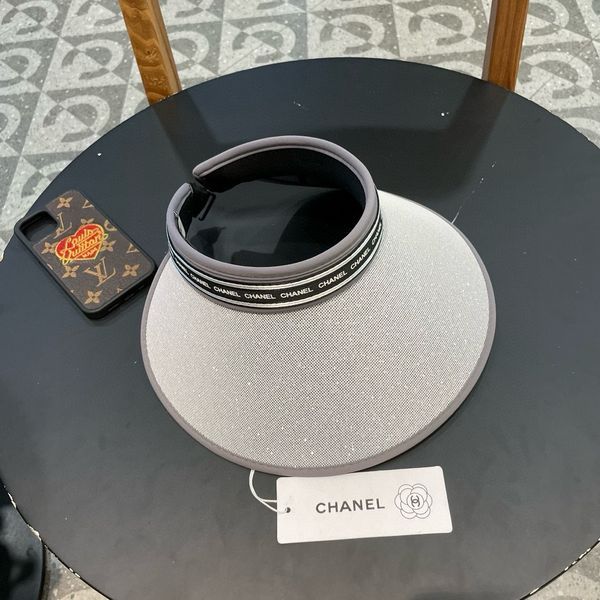 C*hanel  Hats Top XX20250413-7