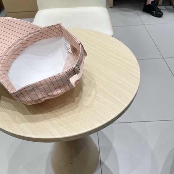 L*ouis V*uitton Hats Top XX250413-15