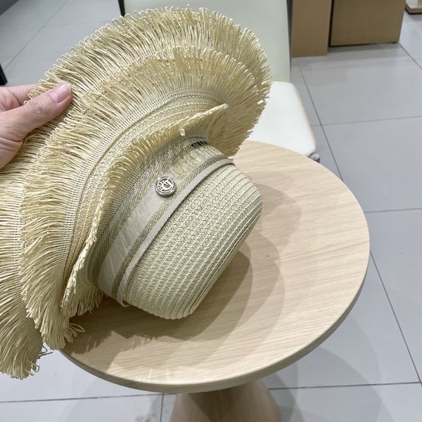 D*ior Hats Top XX250413-21