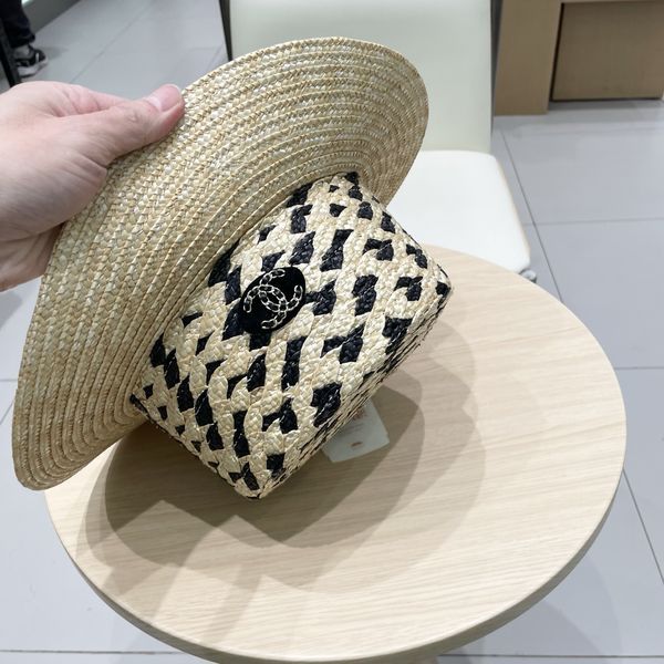 C*hanel  Hats Top XX20250413-23