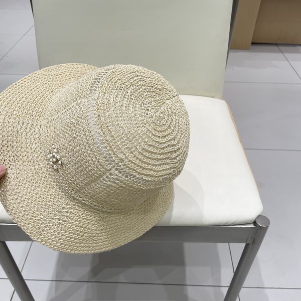 C*hanel  Hats Top XX20250413-24