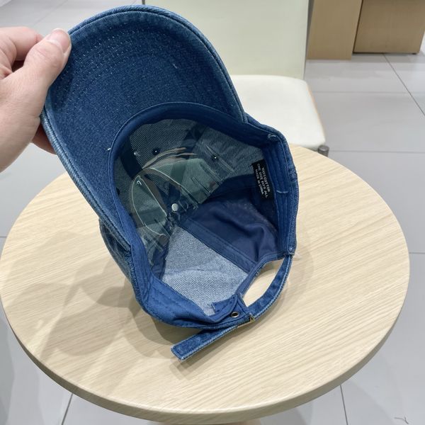 B*alenciaga  Hats Top XX20250413-30