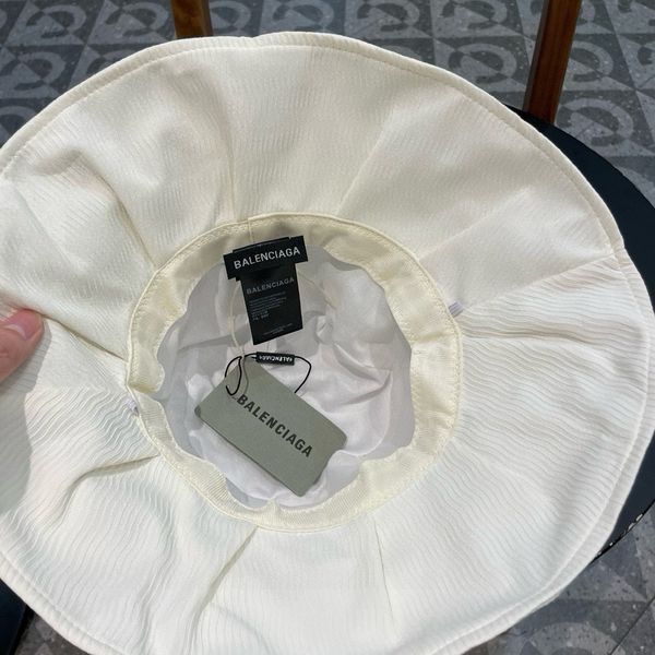 B*alenciaga  Hats Top XX20250413-34
