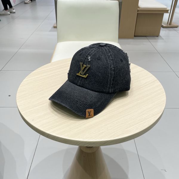 L*ouis V*uitton Hats Top XX250413-37