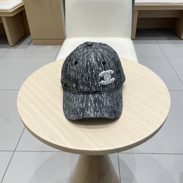 C*hanel  Hats Top XX20250413-39