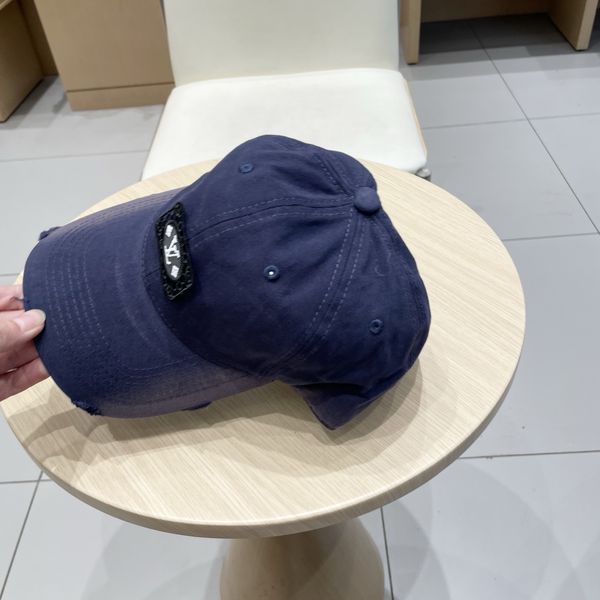 L*ouis V*uitton Hats Top XX250413-41