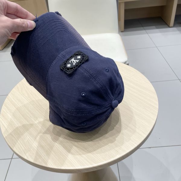 L*ouis V*uitton Hats Top XX250413-41