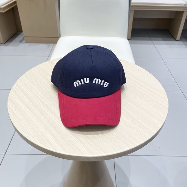 M*iuMiu  Hats Top XX20250413-42