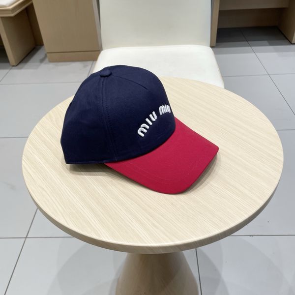 M*iuMiu  Hats Top XX20250413-42