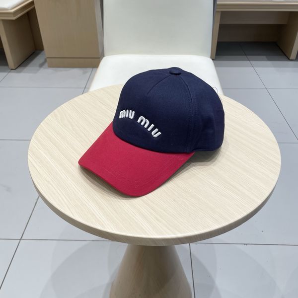 M*iuMiu  Hats Top XX20250413-42