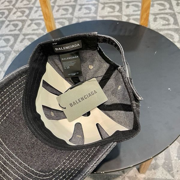 B*alenciaga  Hats Top XX20250413-56