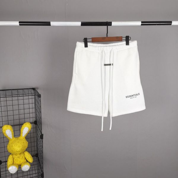 E*SSENTIALS Shorts Quality SONE 20250414-122