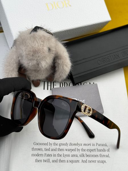 D*ior Glasses Top XX 20250427-79