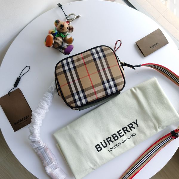 B*urberry Bag Top Quality 17*14*7cm