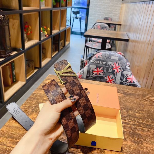 L*ouis V*uitton Belts Top Version