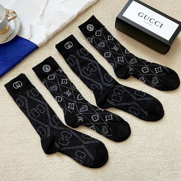 Socks 4pieces