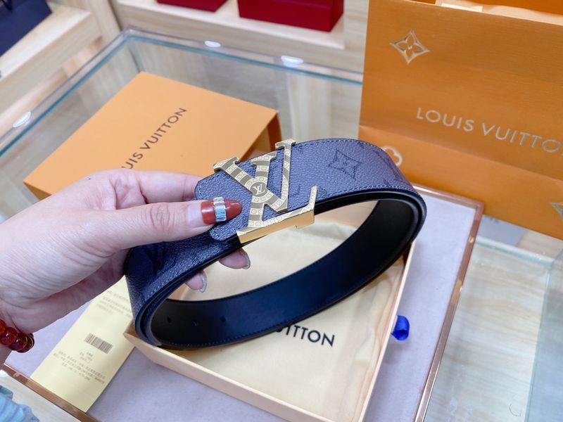 L*ouis V*uitton Belts Top Version