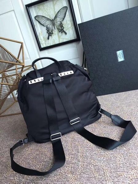 P*rada Top Bag 30*32*15cm