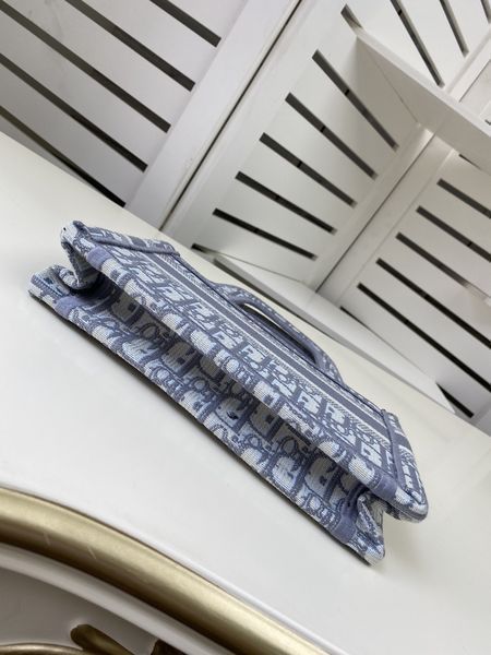 D*ior Top Bag 22.5*24*8cm