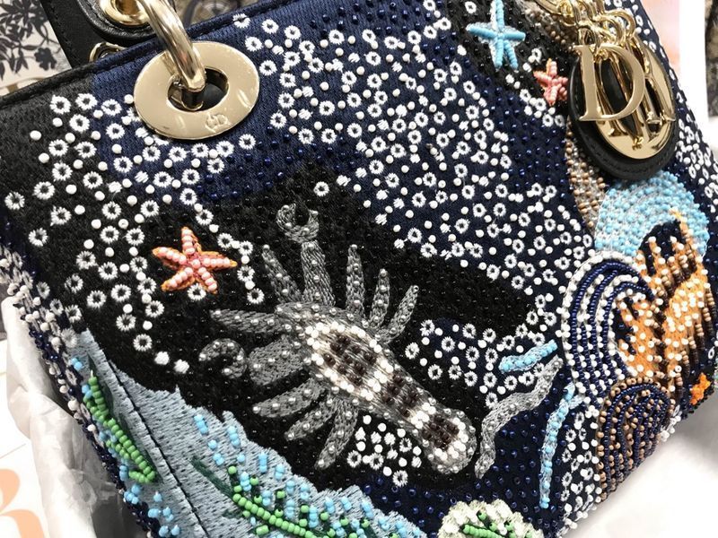 D*ior Top Bag 24*20*11cm