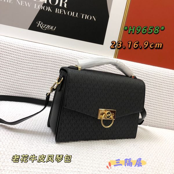 M*ichael K*ors Top Bag 23*16*9cm