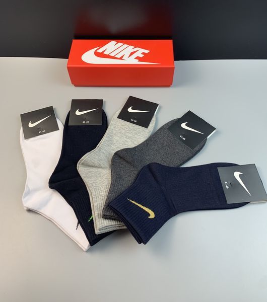 Socks 5 pairs