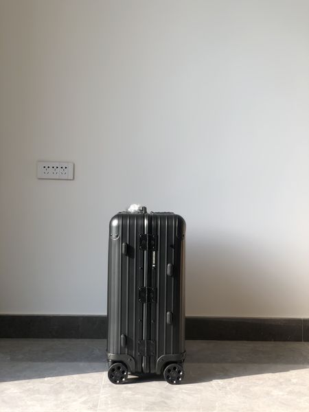Luggage ask price on whatsapp