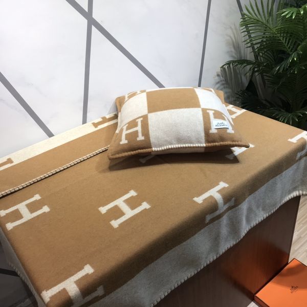 Blanket Top Quality 180*135CM